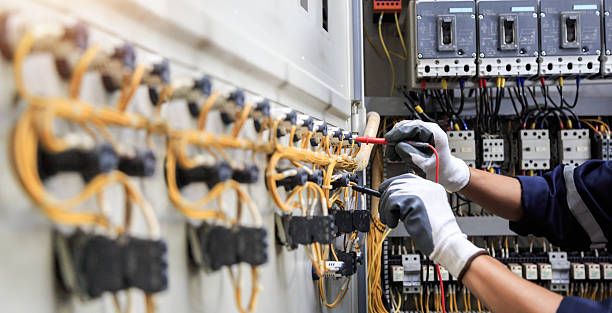 Professional Electrician technician working in Latimer, MS